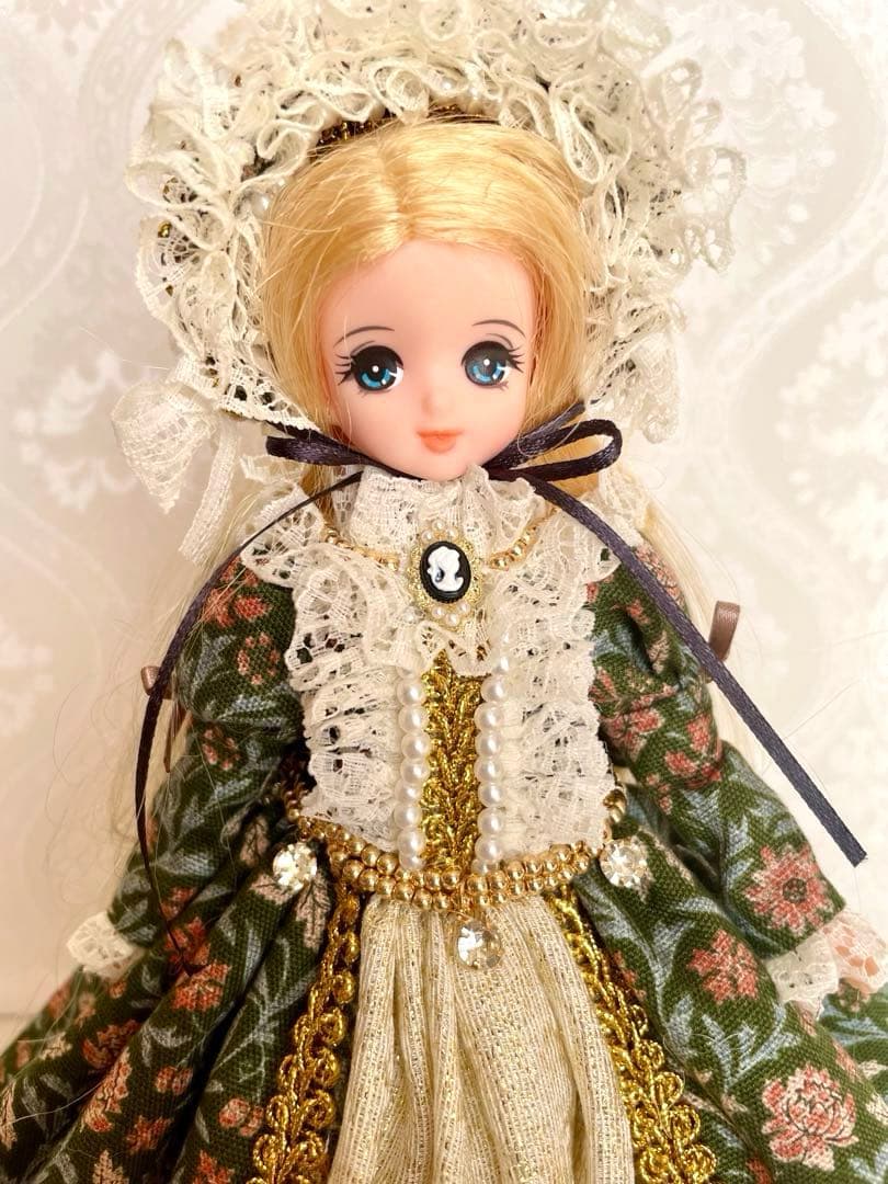リカちゃん服　アンティーク風ドレス　２点セット　ハンドメイド