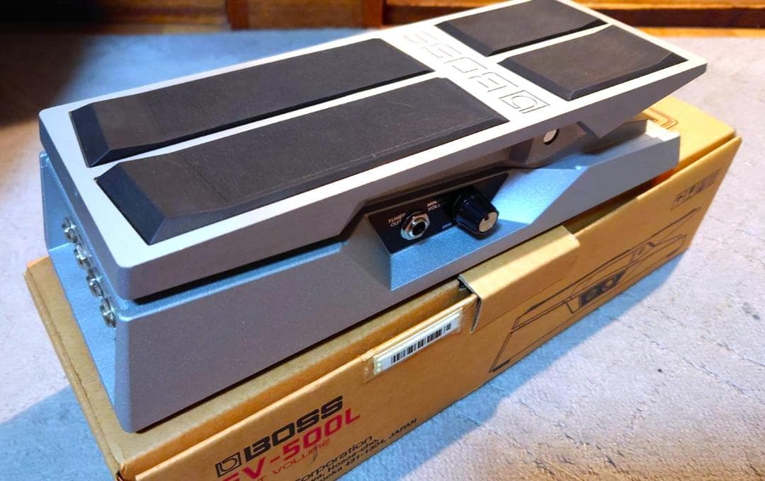 【美品】BOSS FV-500L ボリュームペダル 動作確認済