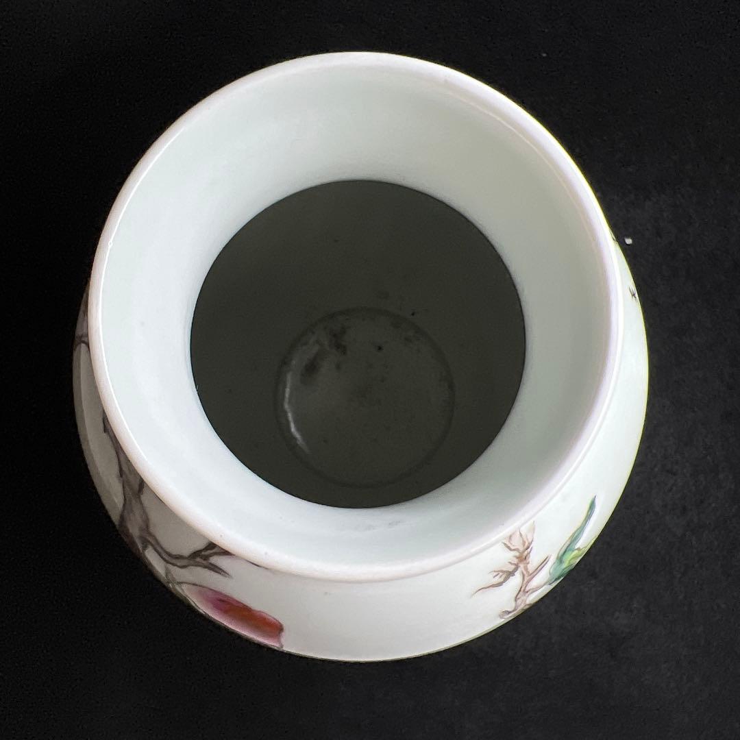 中国美術　粉彩唐子人物画花瓶　高さ約20.5㎝　東Y8-0312⑧タルオル