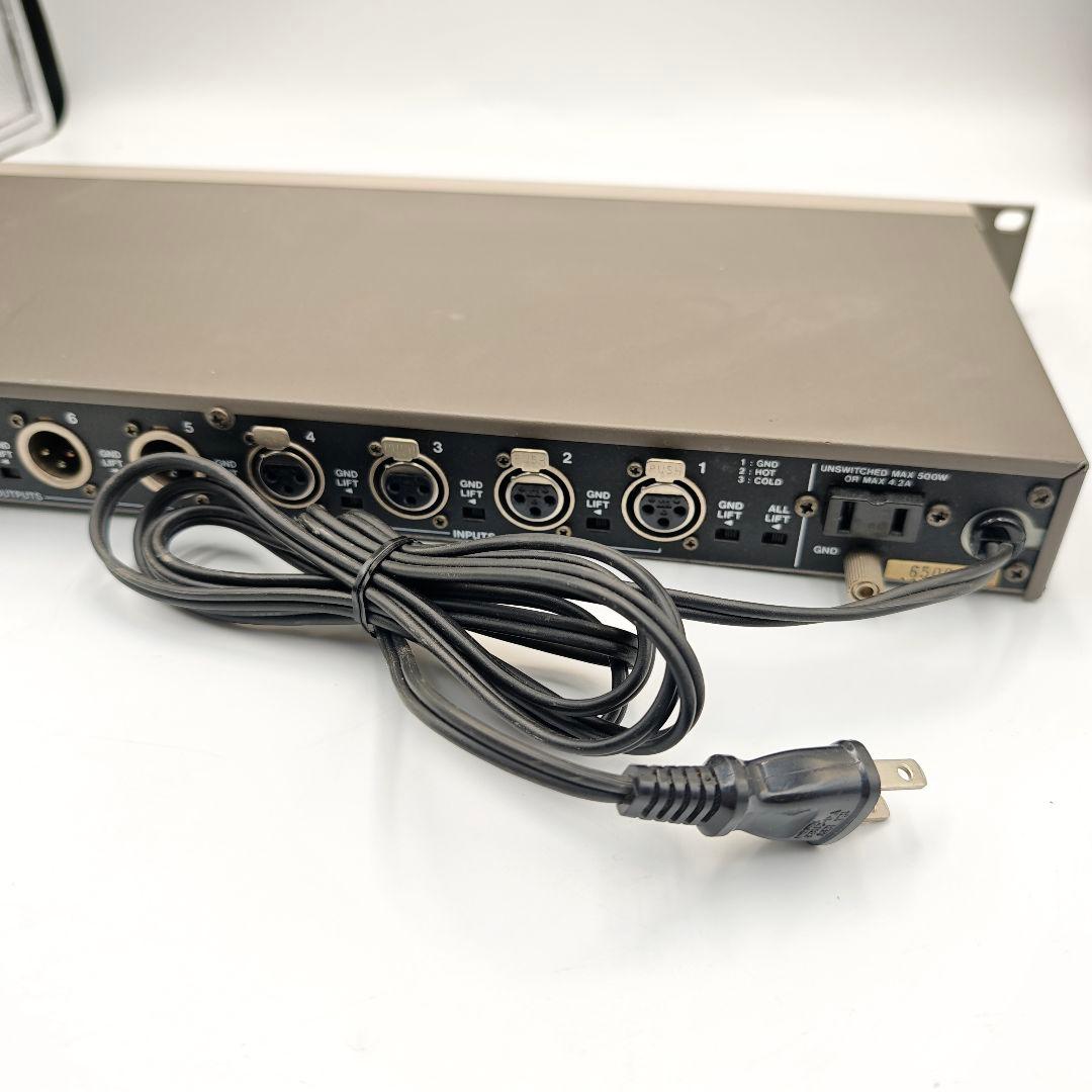 TASCAM LA-40MKII バランス / アンバランスラインコンバーター