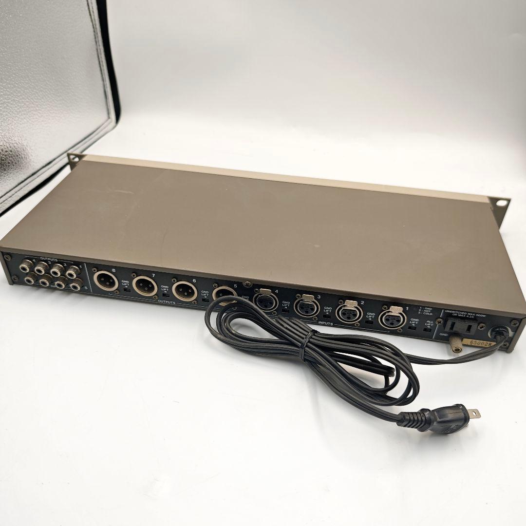 TASCAM LA-40MKII バランス / アンバランスラインコンバーター