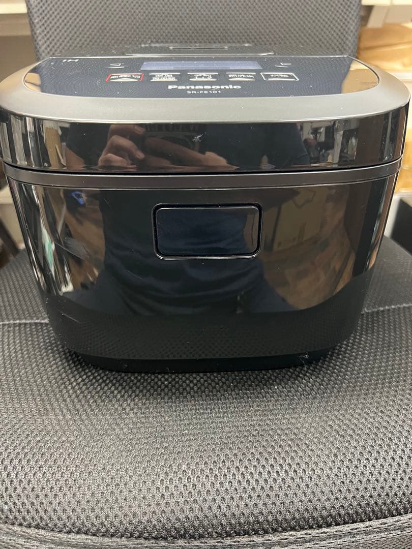 中古　Panasonic　IHジャー炊飯器　SR-FE101