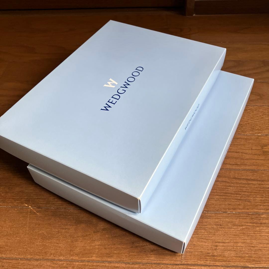 新品未使用ウエッジウッド ドビーシーツホワイトグリーン2枚 ワイルドストロベリー