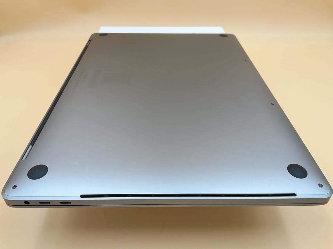 【超美品】 Macbook Pro 2019 16インチ 32GB/512GB
