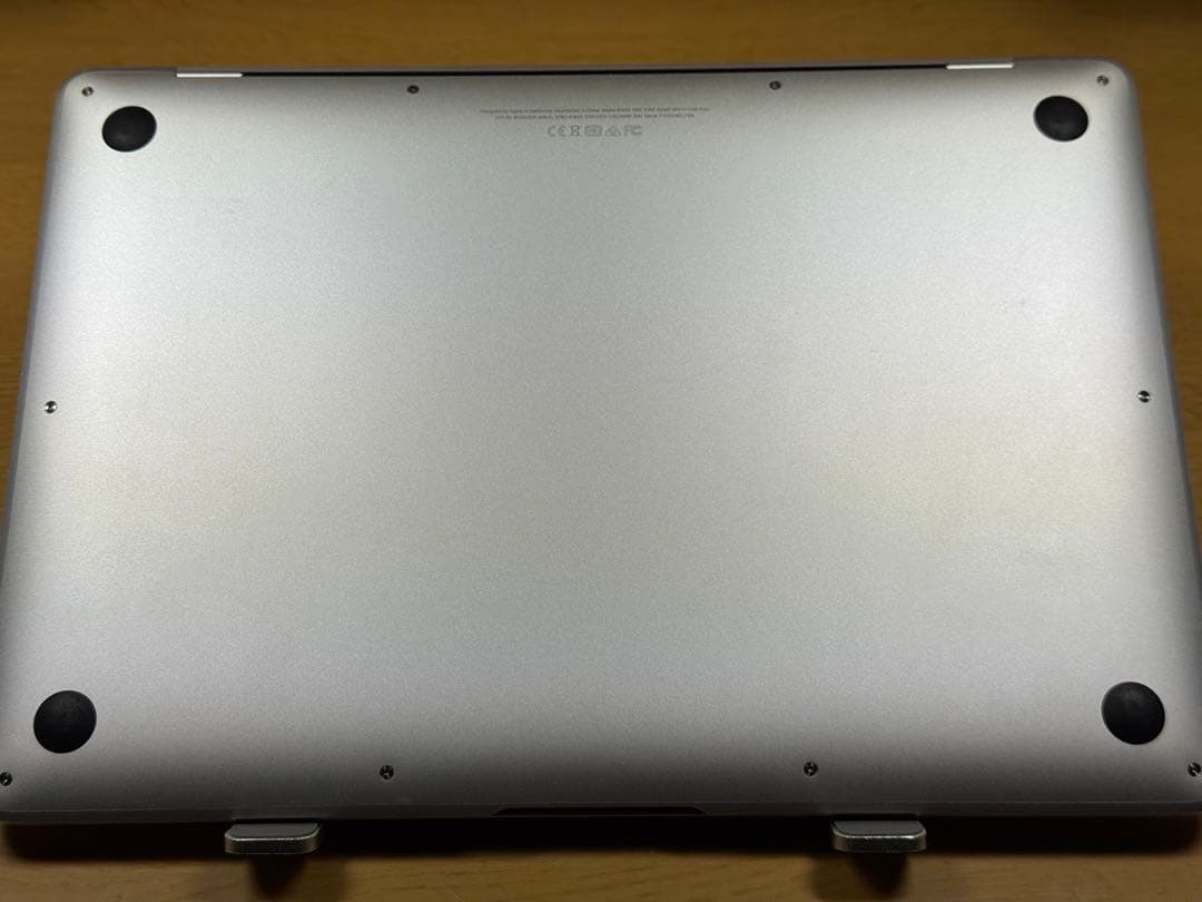 Macbook Air 2019 シルバー 8GB