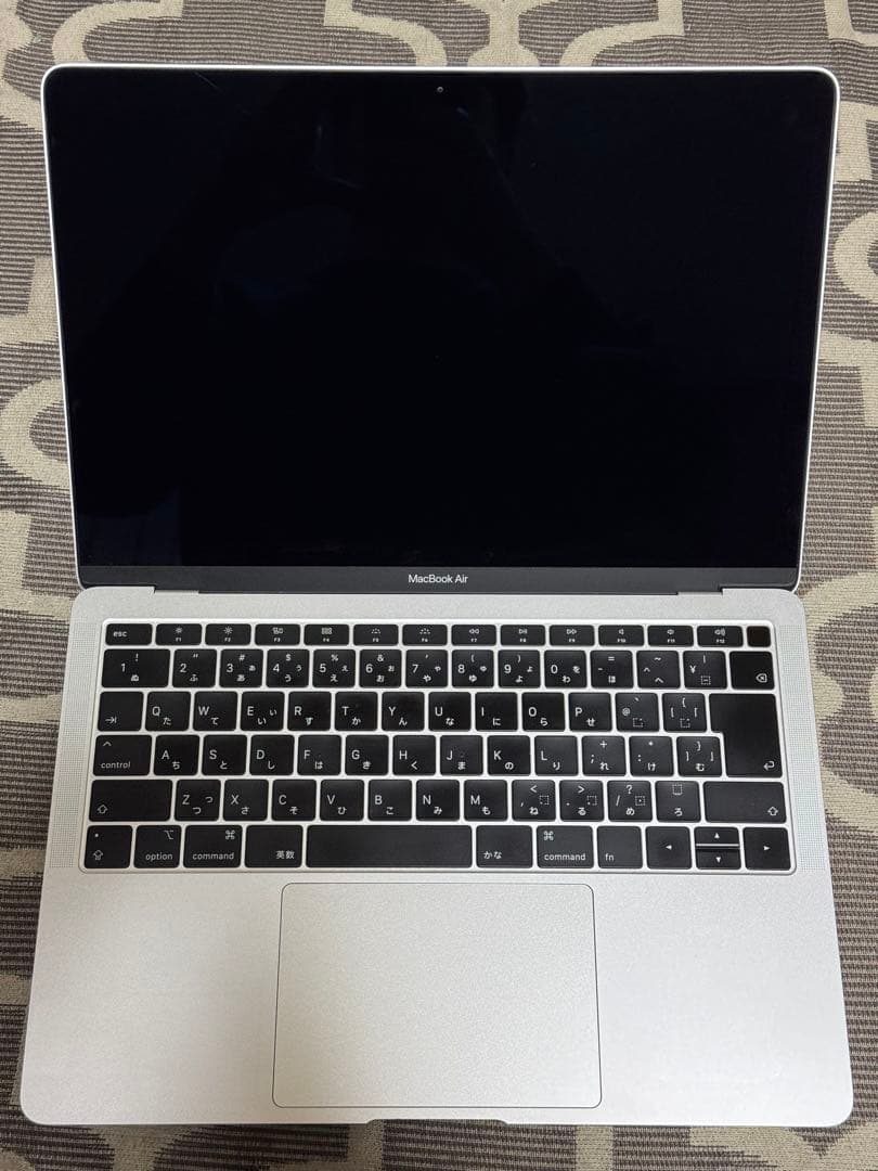 Macbook Air 2019 シルバー 8GB