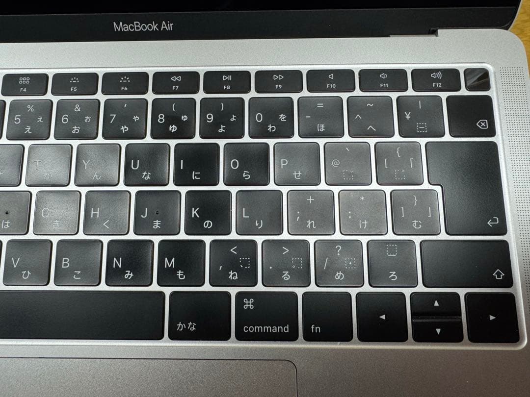 Macbook Air 2019 シルバー 8GB