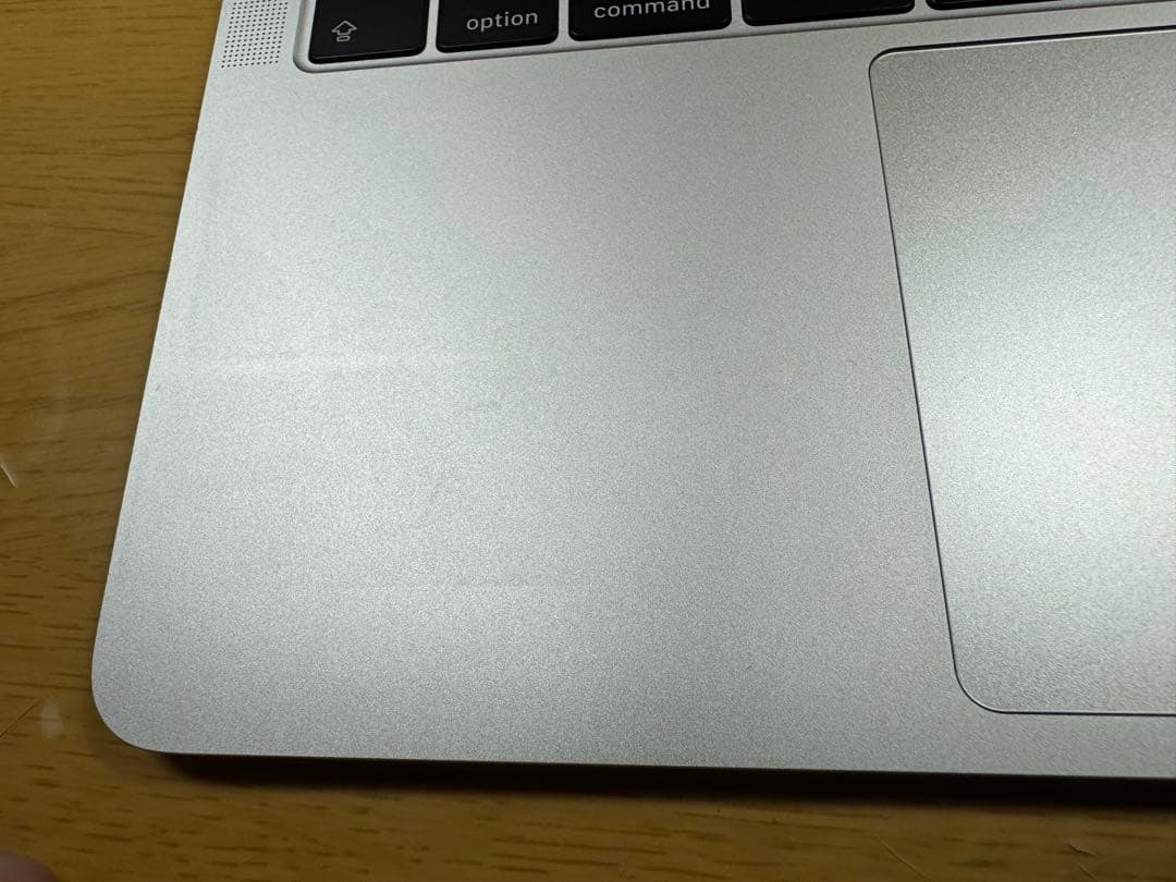 Macbook Air 2019 シルバー 8GB