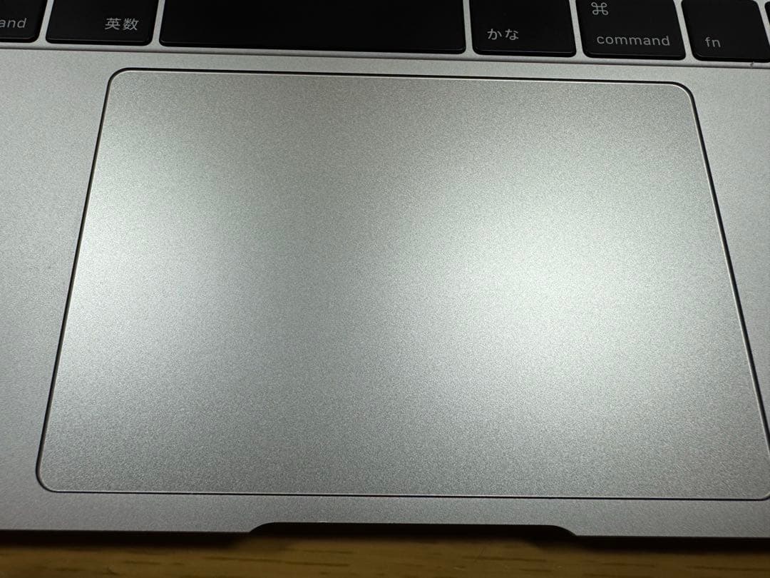 Macbook Air 2019 シルバー 8GB