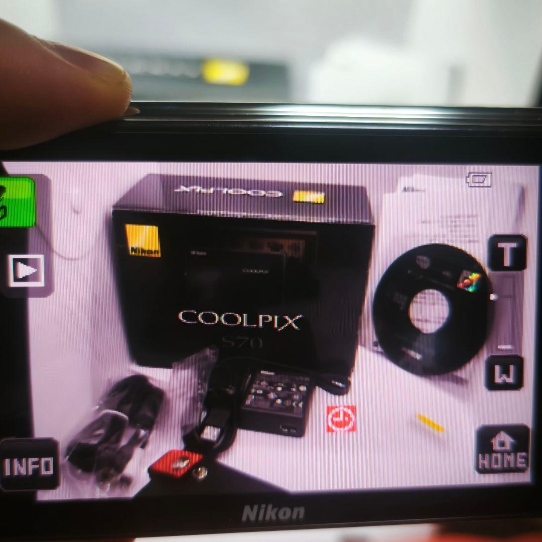NIKON　COOLPIX　S70　デジタルカメラ