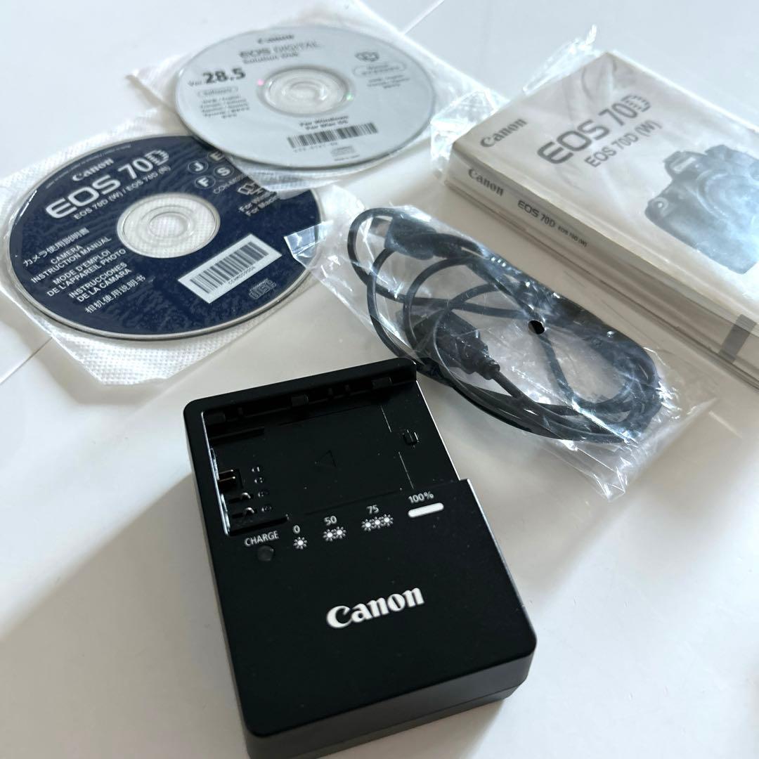 ｛最終値引き｝【美品】Canon EOS 70D 18-135レンズキット美品