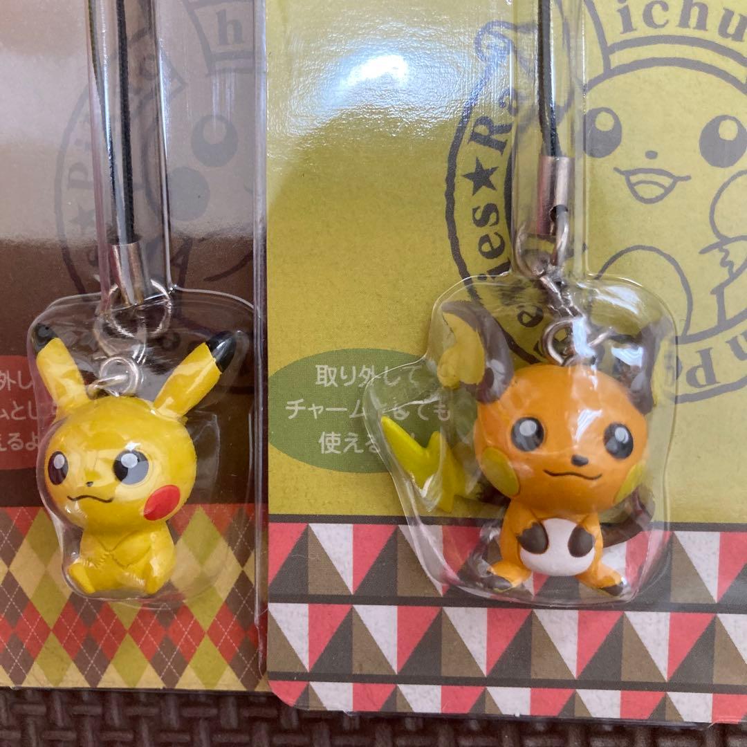 Pokémon Petit ピカチュウ・ライチュウ　2種類セット　ポケモンプチ