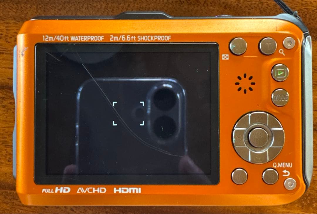 Panasonic DMC-FT4 水中撮影可　水深40m対応ケース　他