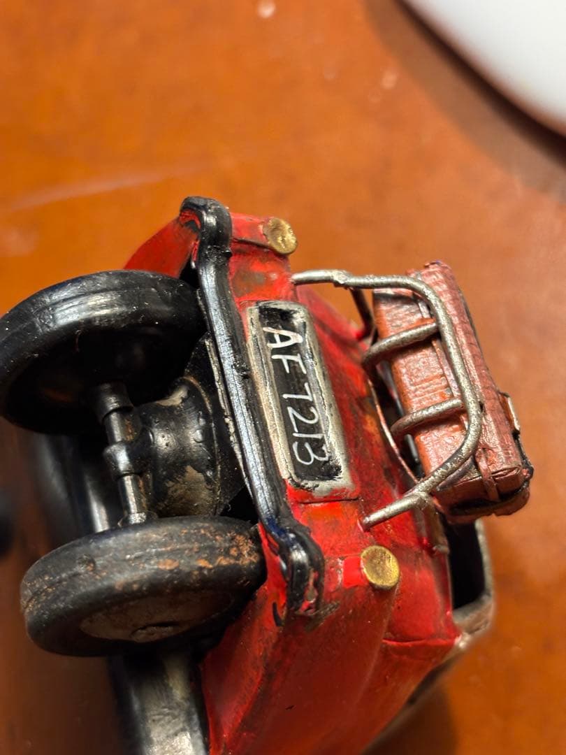  イセッタ 白/赤 ブリキ