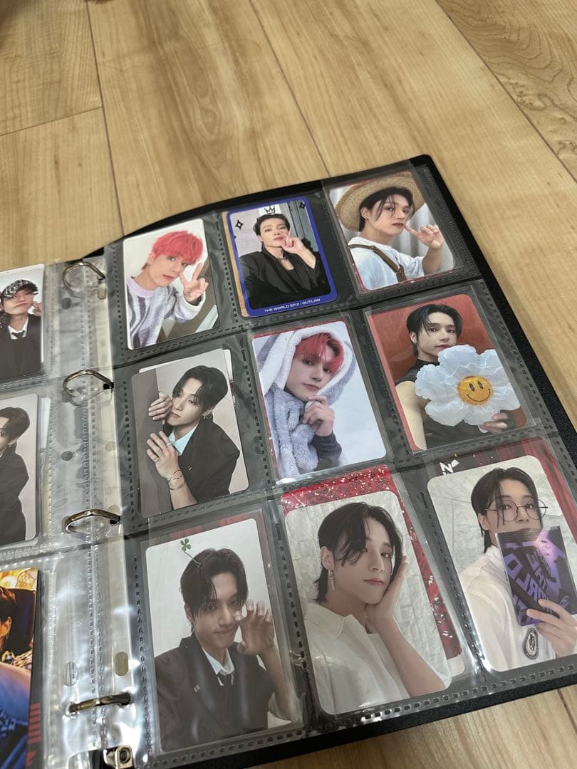 ATEEZ フォトカードWoo Young ウヨン　トレカ　トレカケース