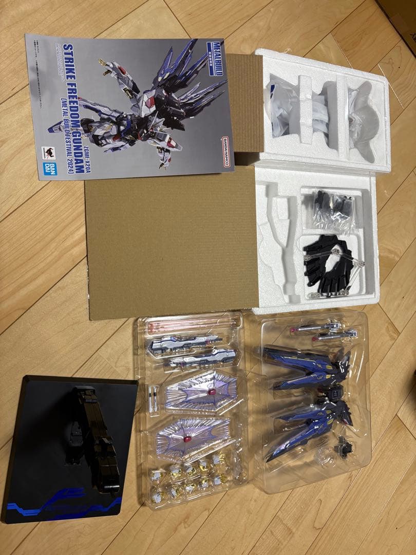 メタルビルド ストライクフリーダムガンダム・デスティニーガンダム 2024セット