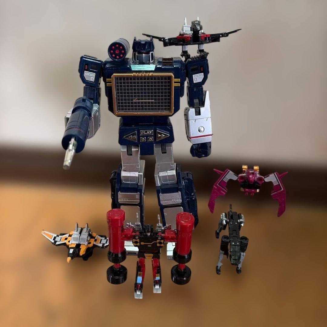 非正規品 トランスフォーマー マスターピース MP-13 サウンドウェーブセット