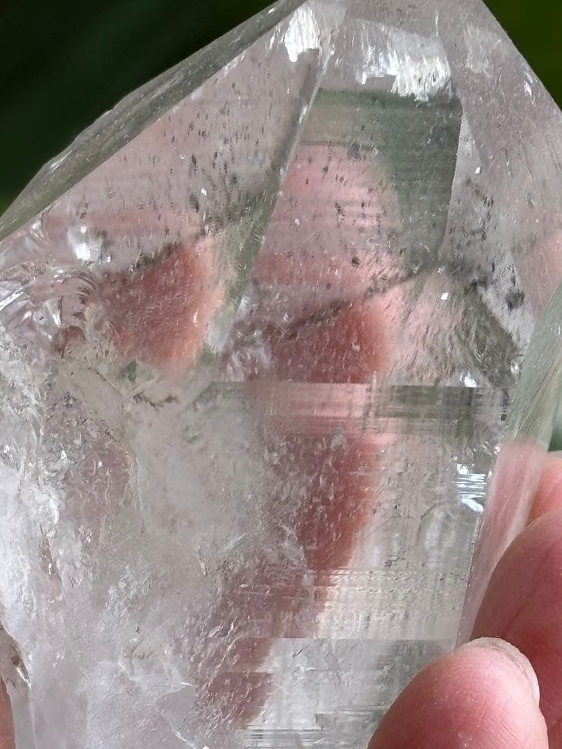 インド産　ヒマラヤクォーツ　ポイント　177g 透明度　照り艶　逞さ　天然石