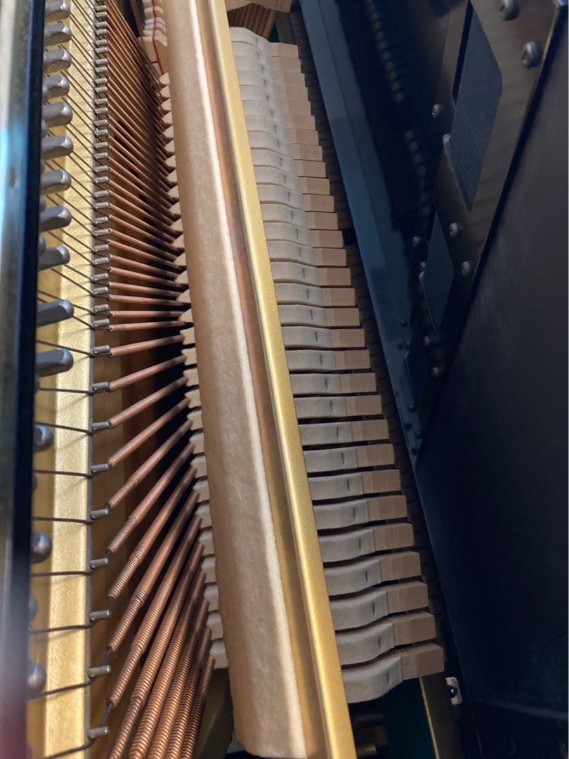 ヤマハ UX1 アップライトピアノ