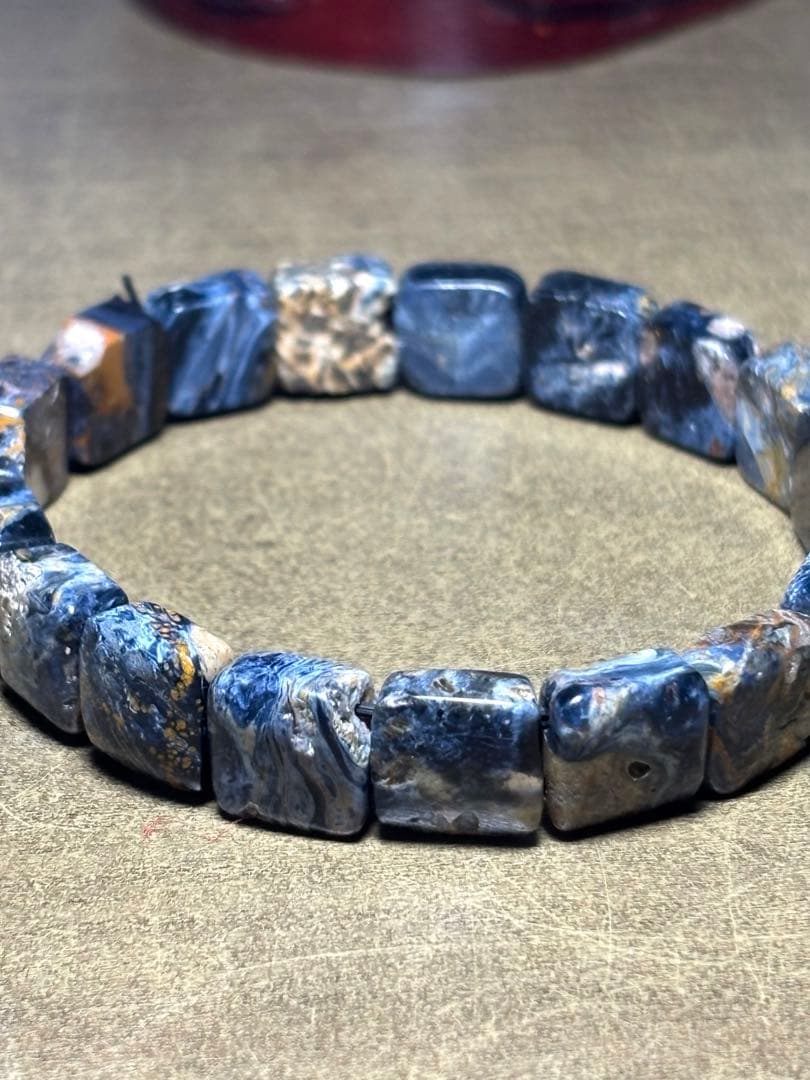 【新入荷】ブルーピーターサイトバングル縦10.6×10.4 （新品未使用）訳あり