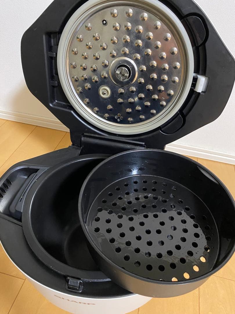 SHARP HEALSIO スチーム調理器　KN-HW16G-W