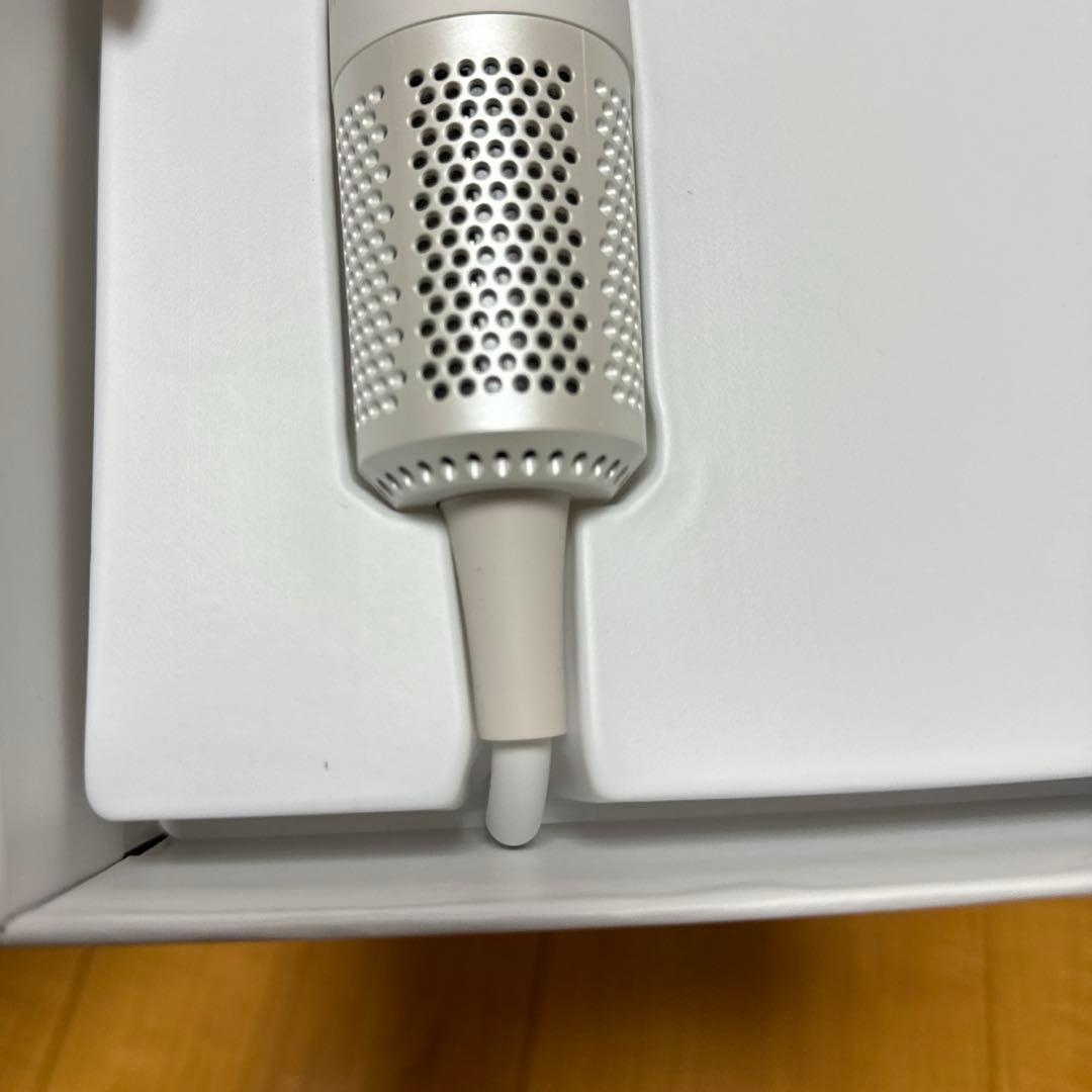 ヘアドライヤー 新品　大風量 軽量 速乾 マイナスイオン 1300W ハイパワー