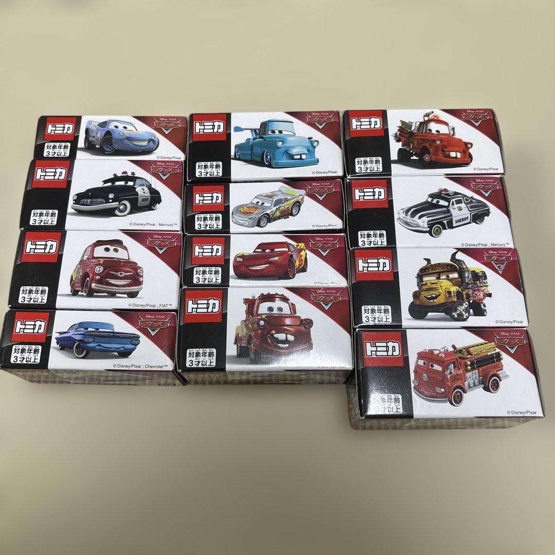 トミカ カーズシリーズ 12台セット