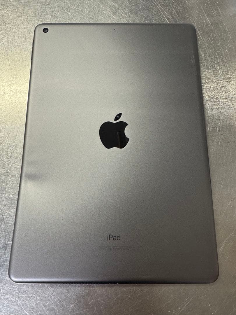 ipad 第七世代　128G ケーブル付き