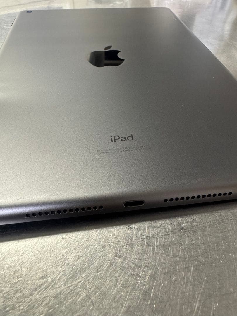 ipad 第七世代　128G ケーブル付き