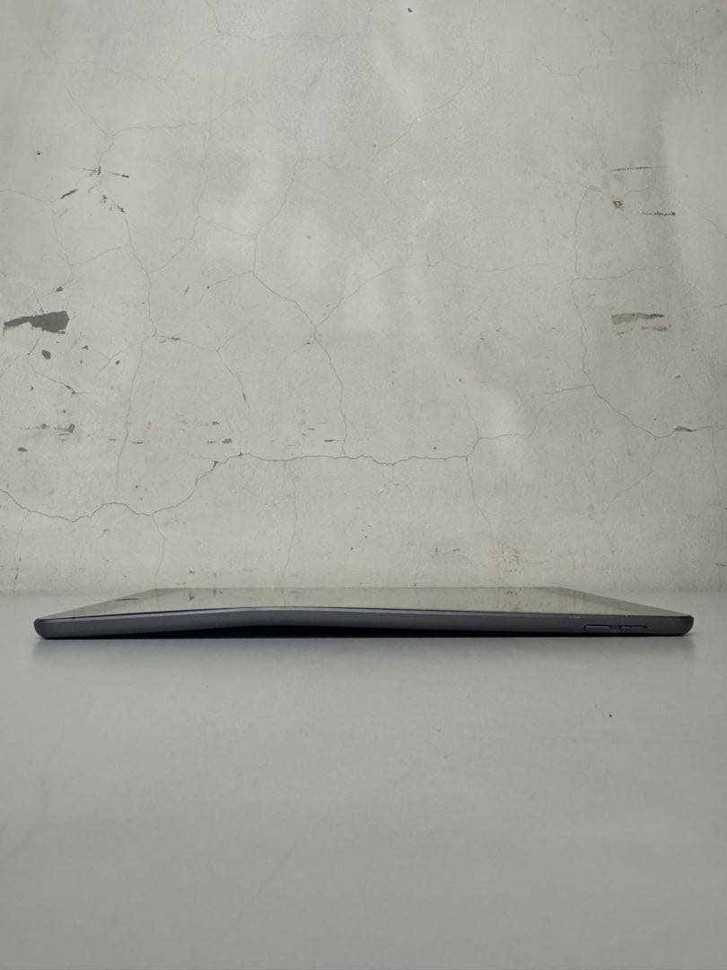 ipad 第七世代　128G ケーブル付き