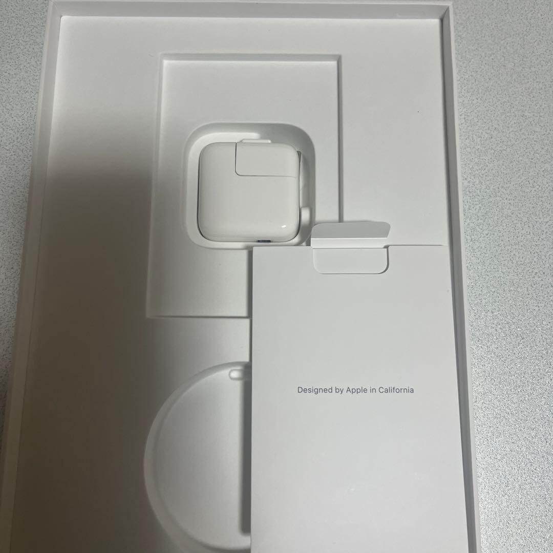 iPad本体 Apple iPad