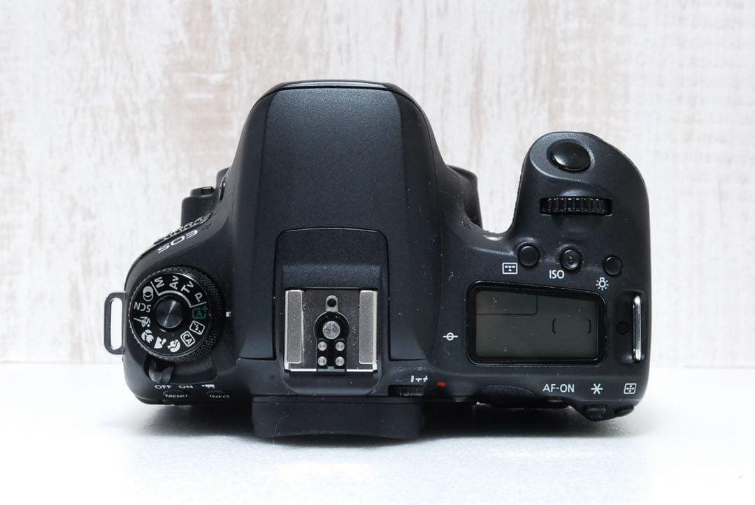 ❤️美品❤️高速連写❤️初心者から中級者も❤️Wi-Fi Canon EOS 9000D