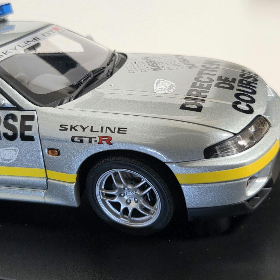 オートアート　リミテッドエディション　スカイライン　GTR R33 1/18