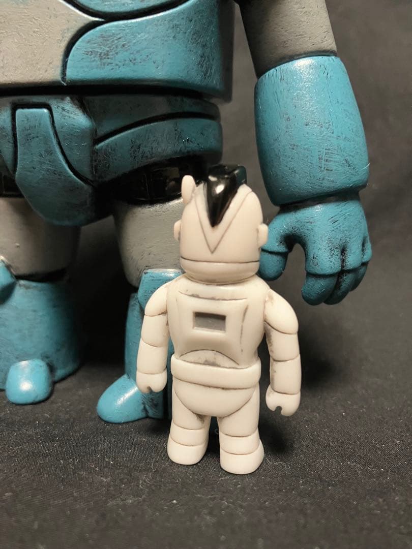 REALHEAD ソリャアーマー WolfImpulse中隊 マゴトルーパー付き
