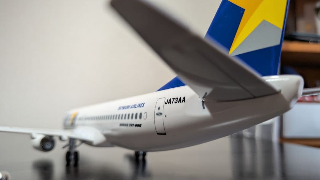 Skymark Boeing737-800 1/130 モデルプレーン