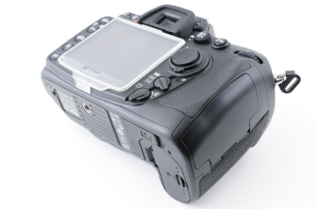 【ほぼ新品 S数:939回】 ニコン Nikon D300　名機 CFカード付き