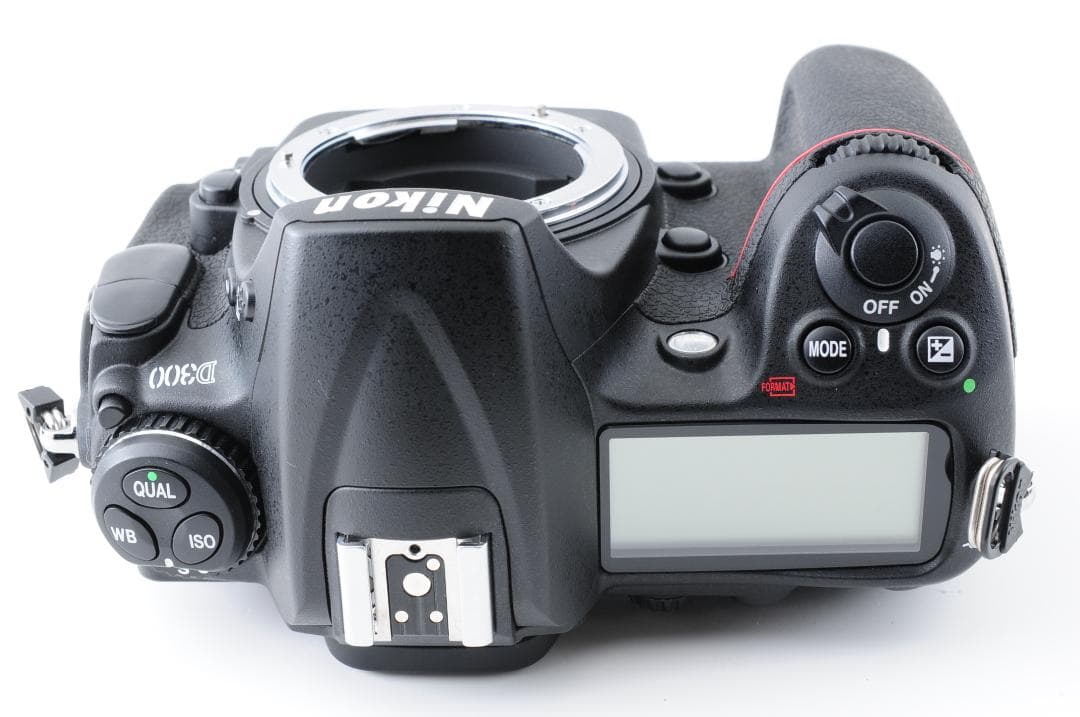 【ほぼ新品 S数:939回】 ニコン Nikon D300　名機 CFカード付き