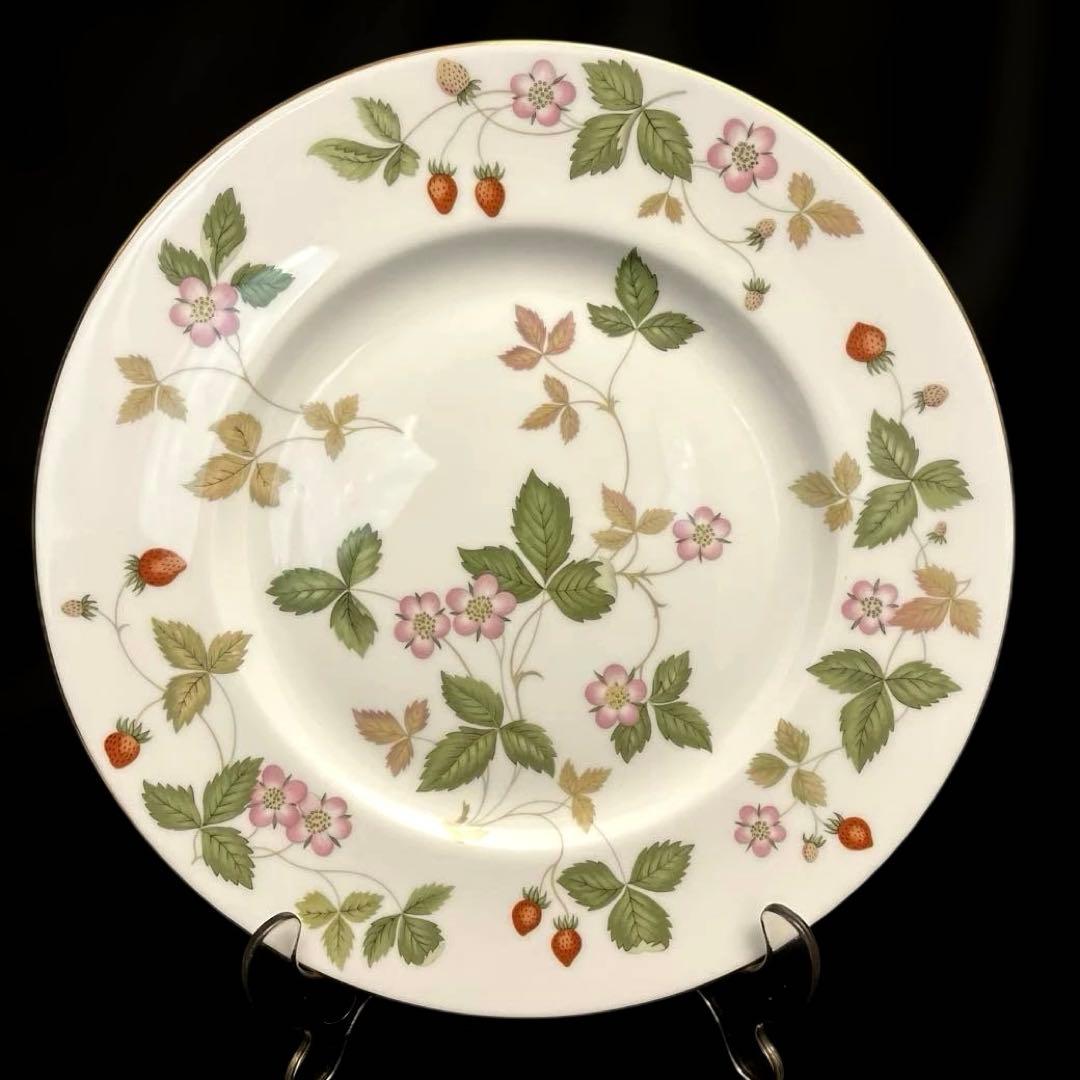 [美品♪]WEDGEWOOD ワイルドストロベリー 27cm プレート　黒壺