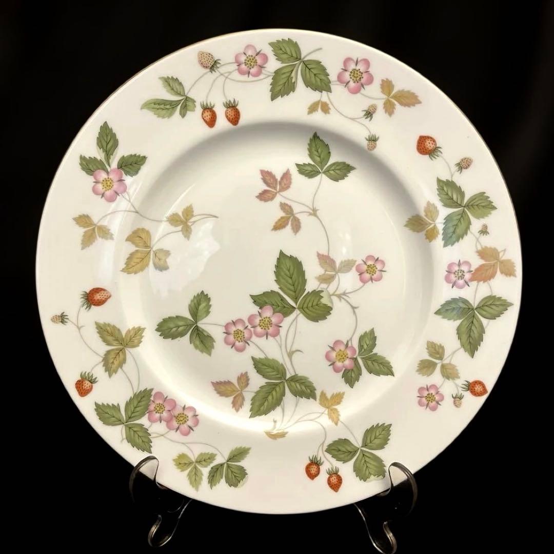 [美品♪]WEDGEWOOD ワイルドストロベリー 27cm プレート　黒壺