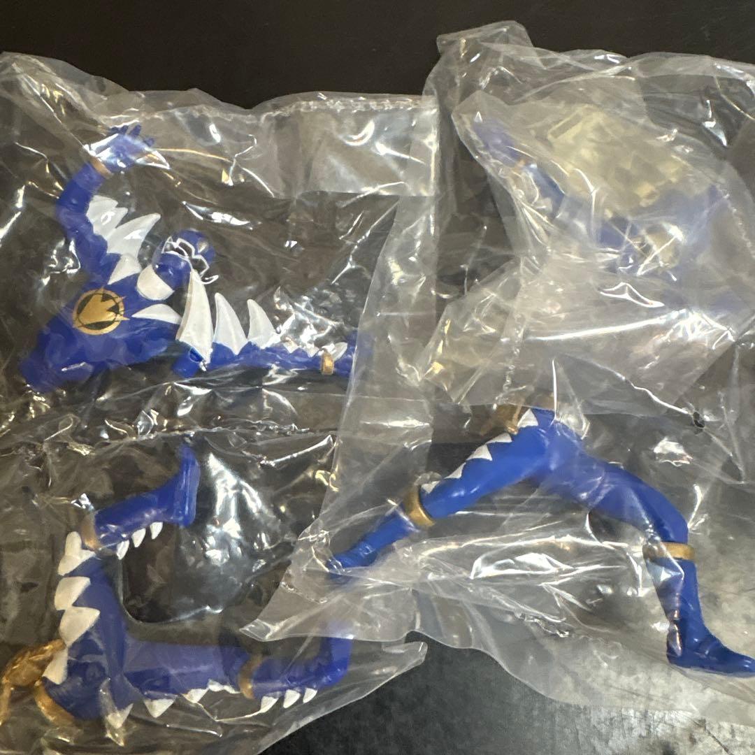 アバレンジャー フィギュアセット ロボだけでも数パターン プレミアフィギュア