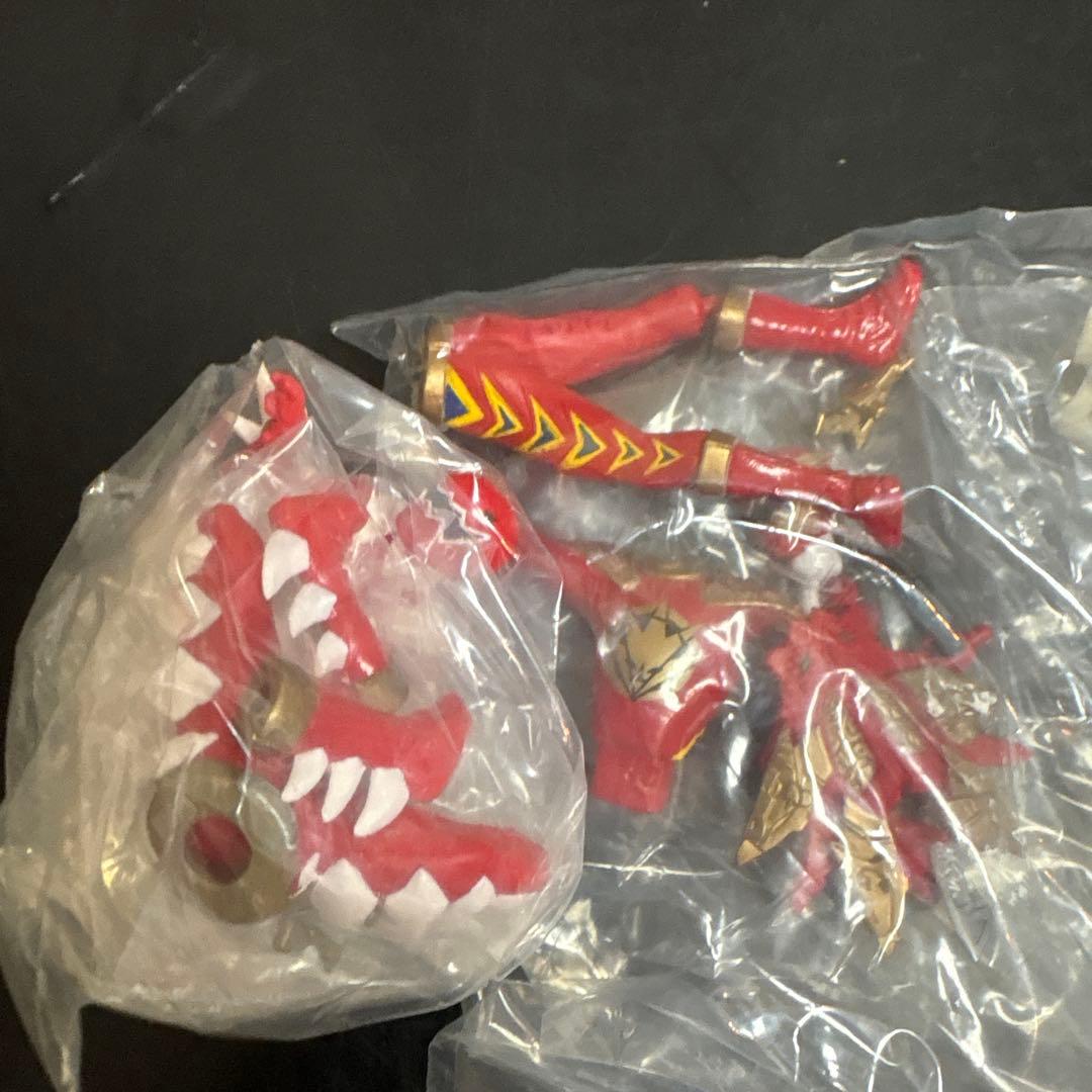 アバレンジャー フィギュアセット ロボだけでも数パターン プレミアフィギュア