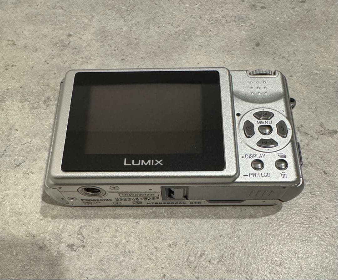 美品＊Panasonic LUMIX DMC-FX2