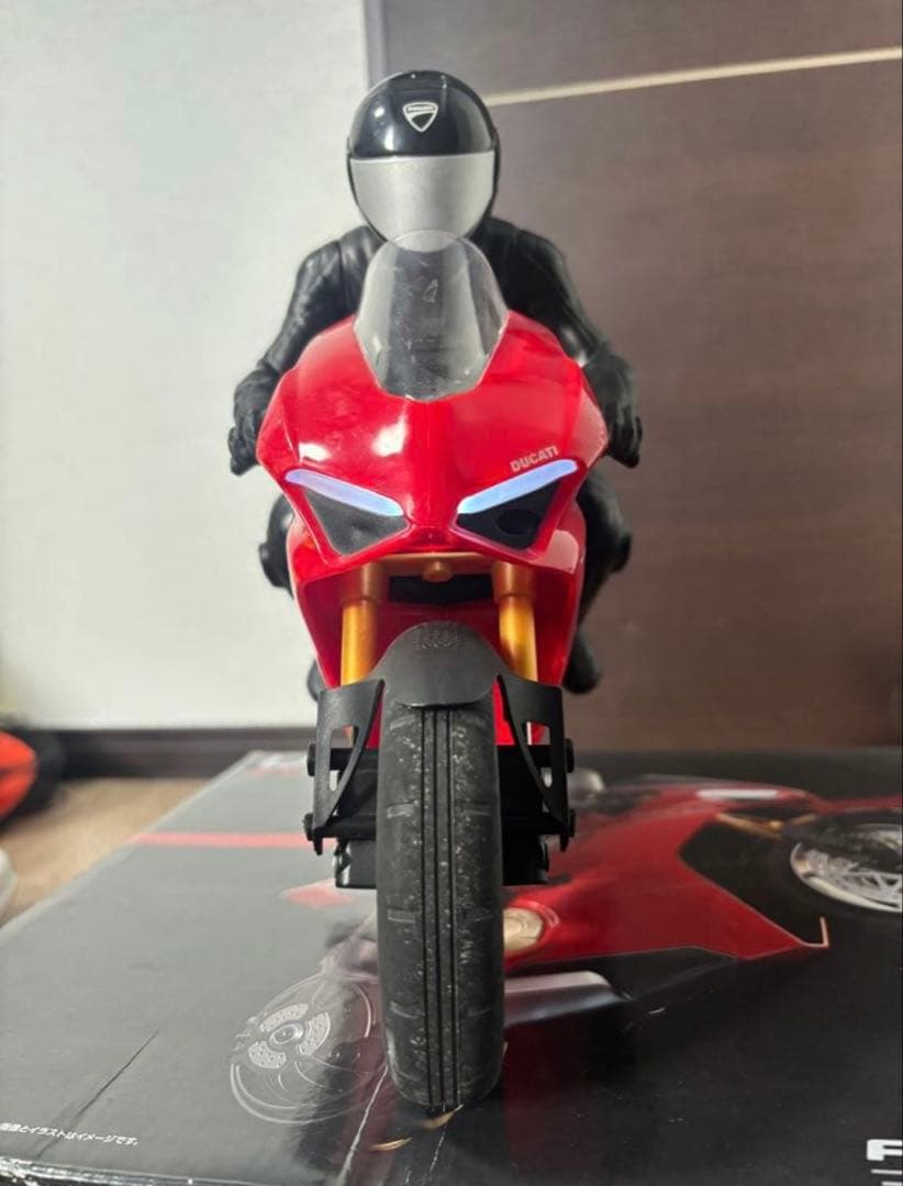 DUCATI バイクラジコン
