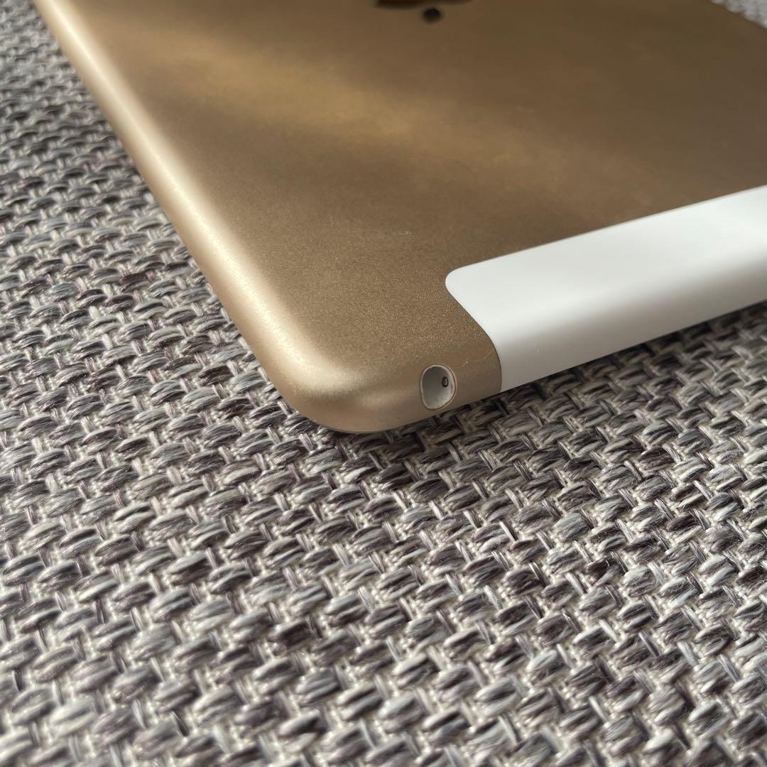 【美品】iPad mini4 128GB SIMフリー 【当日発送】