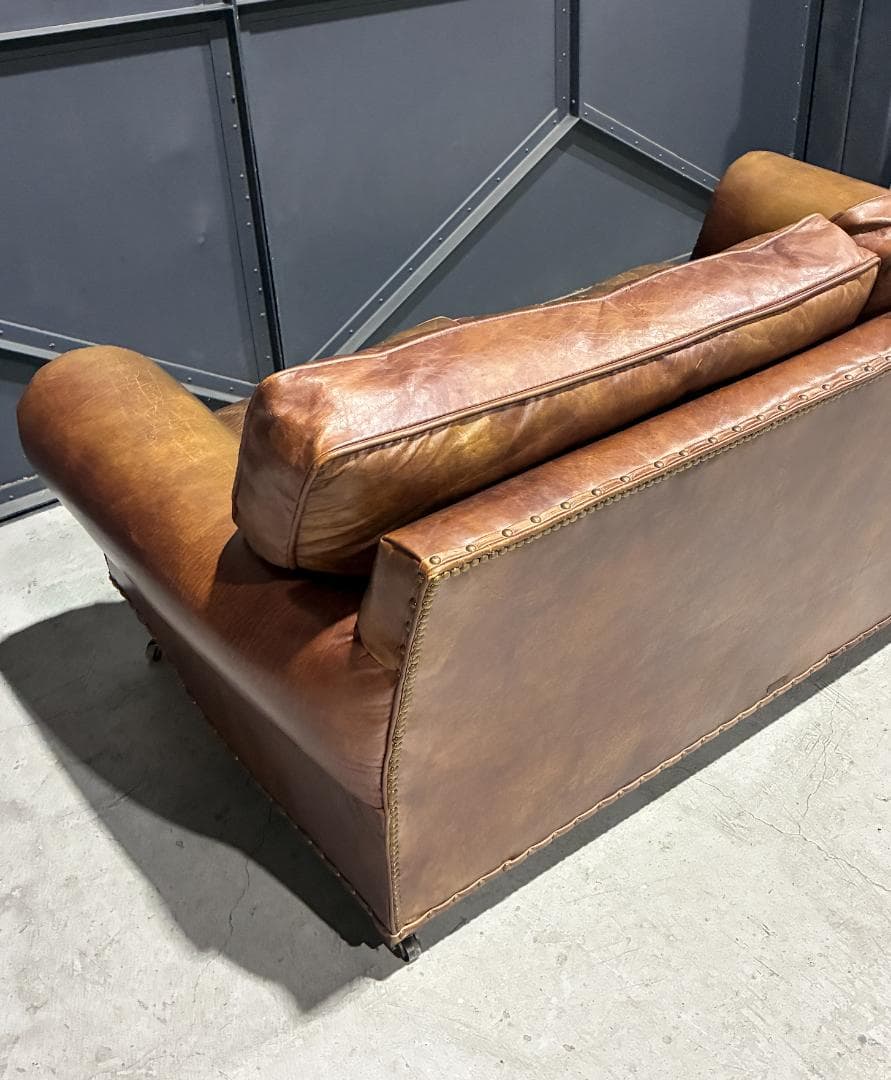 ◉HALO　ハロ◉ BALMORAL　3人掛けレザーソファ　バルモラル