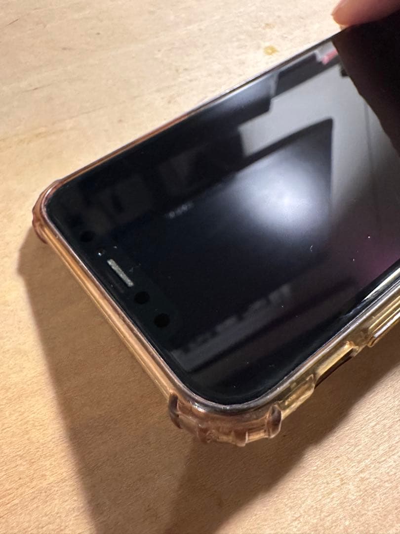 Apple iPhone Xs 64GB 画面と電池非正規のものに11月交換済