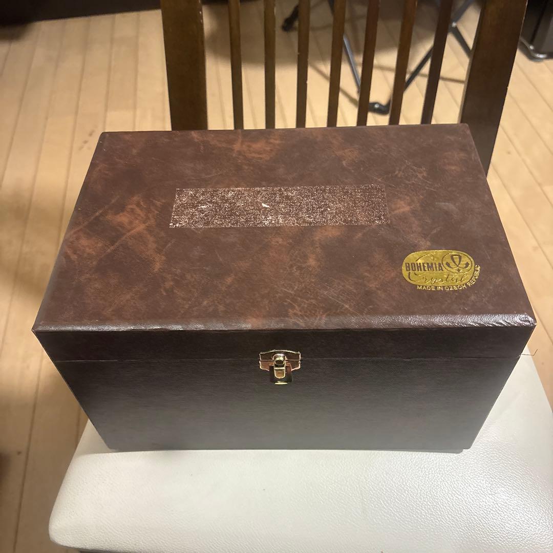 BOHEMIA クリスタル　花瓶