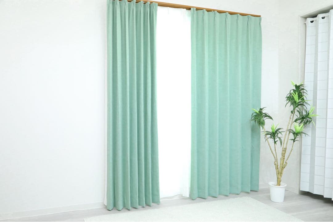 とも　1級遮光防炎　4枚　レース　4枚