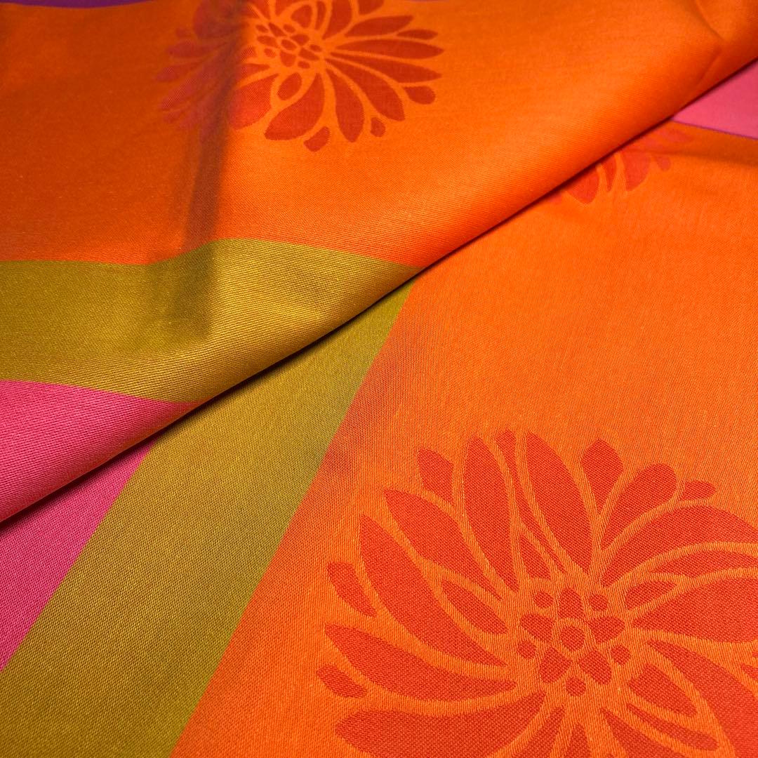 Jacquard 花模様テーブルクロス