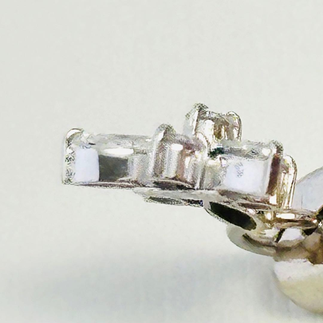 pt．ダイヤモンド，チャームピアス、(新品未使用)N o.574.